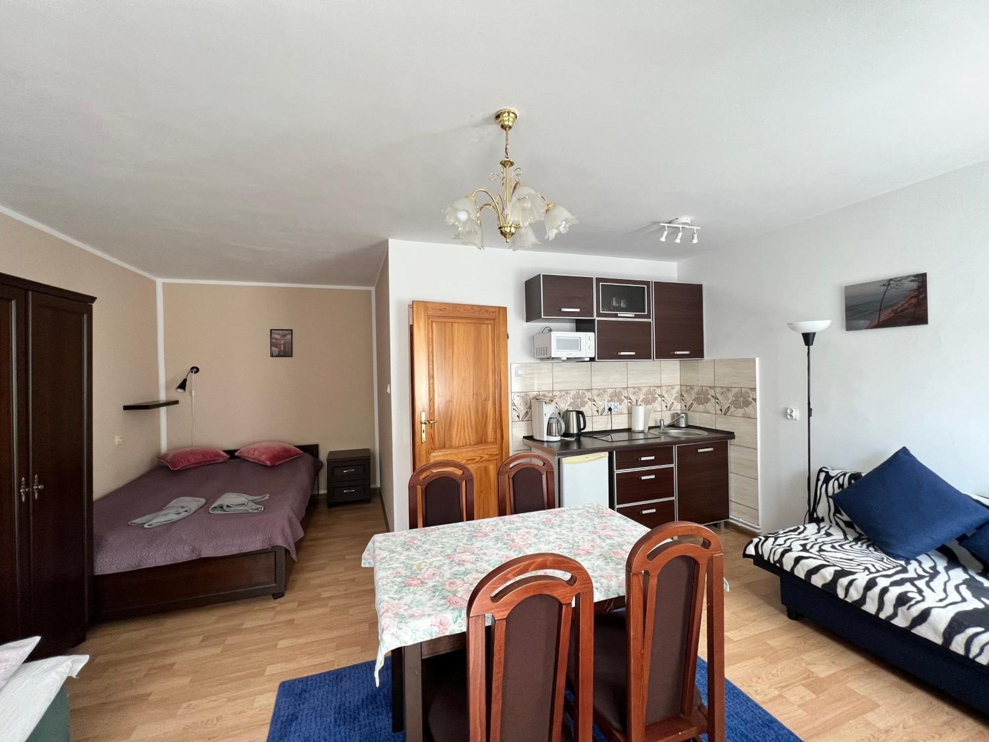 Osrodek Wczasowy Camping Morski Ustka Rom bilde